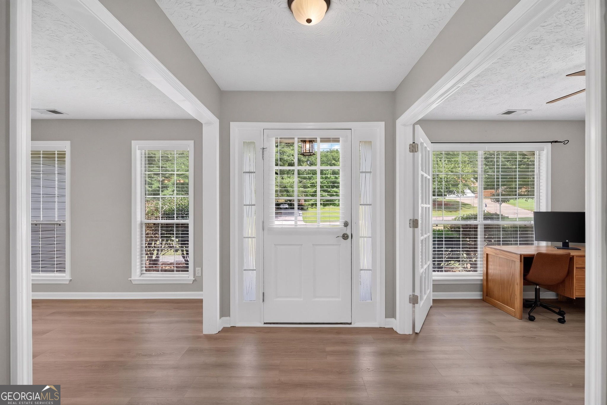 300 Hickory Pointe Court Property Photo 4