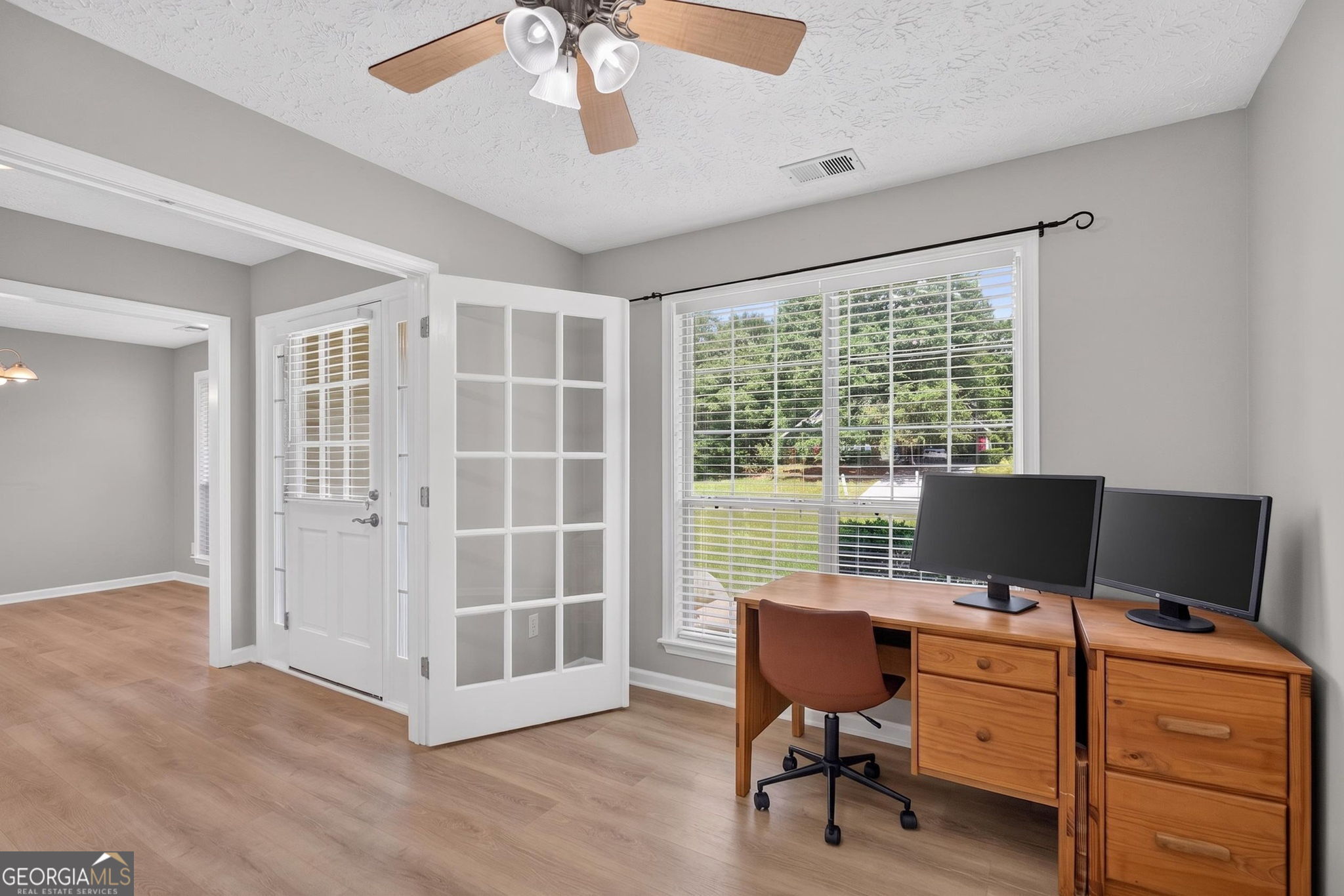 300 Hickory Pointe Court Property Photo 5