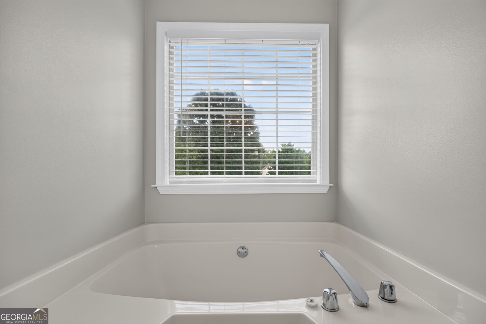 300 Hickory Pointe Court Property Photo 23
