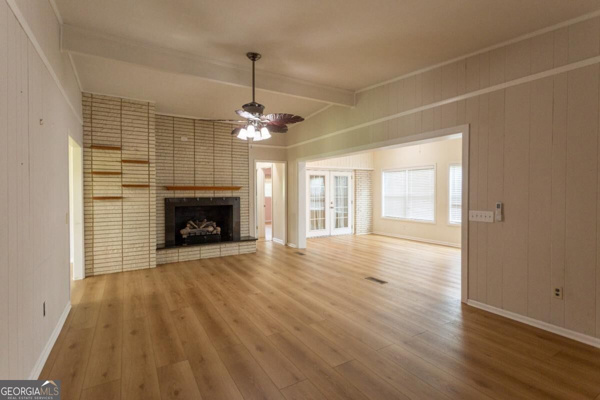 96 N Gill Street Property Photo 16