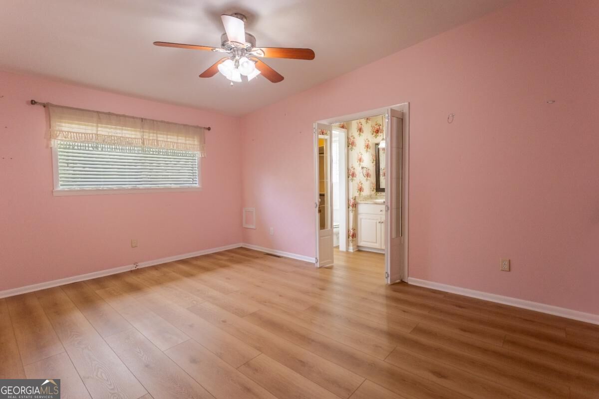 96 N Gill Street Property Photo 34