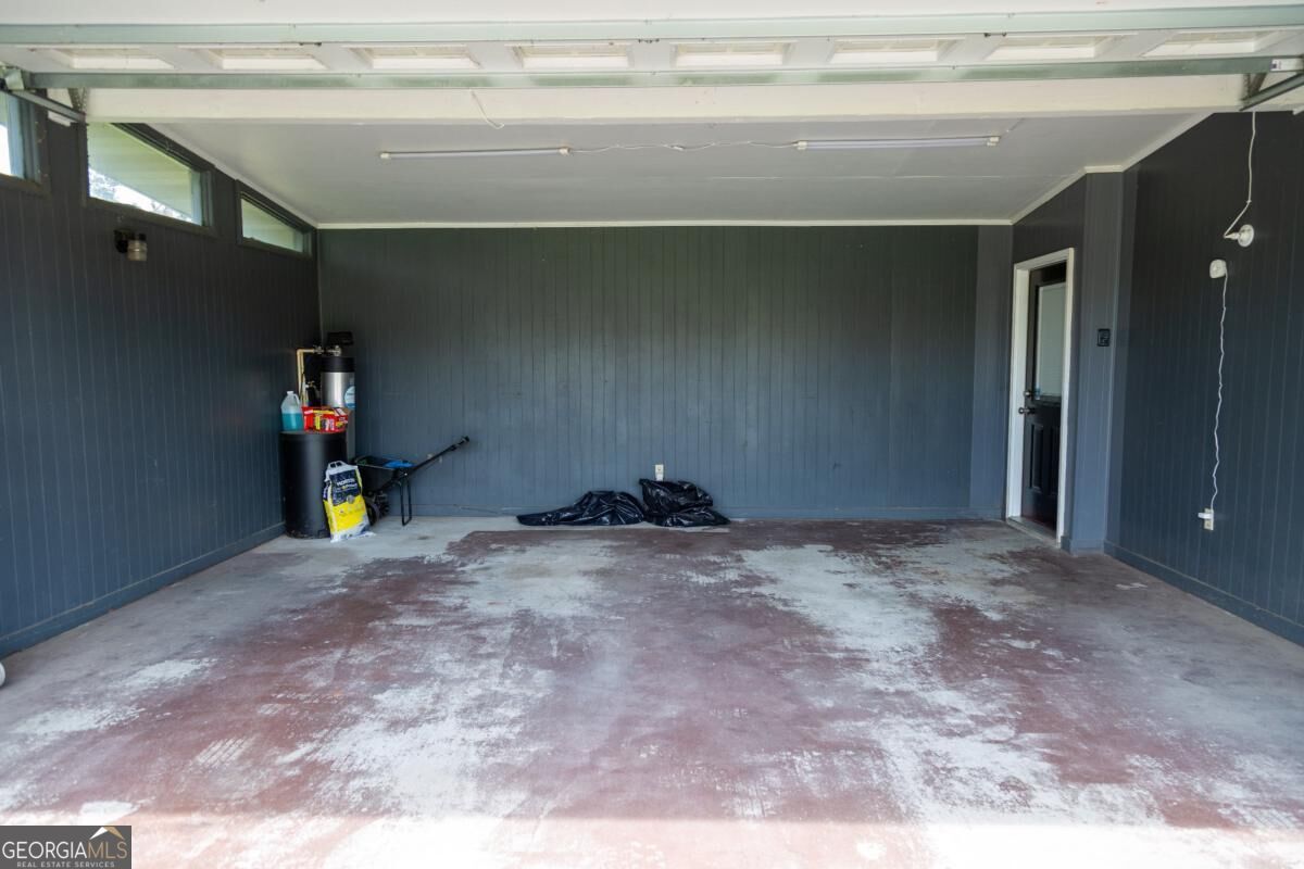 96 N Gill Street Property Photo 43