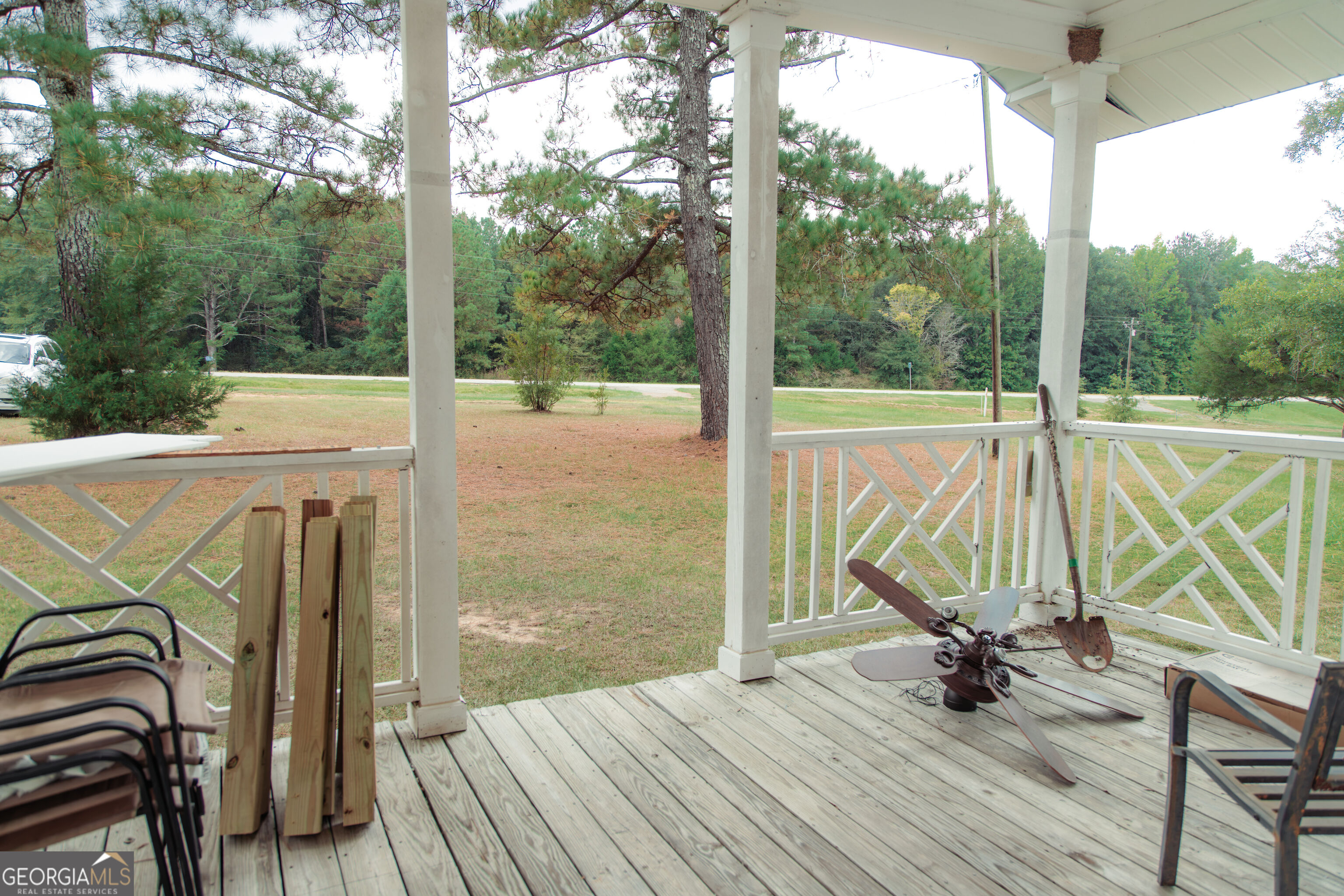 1427 Us Hwy 80 Property Photo 6
