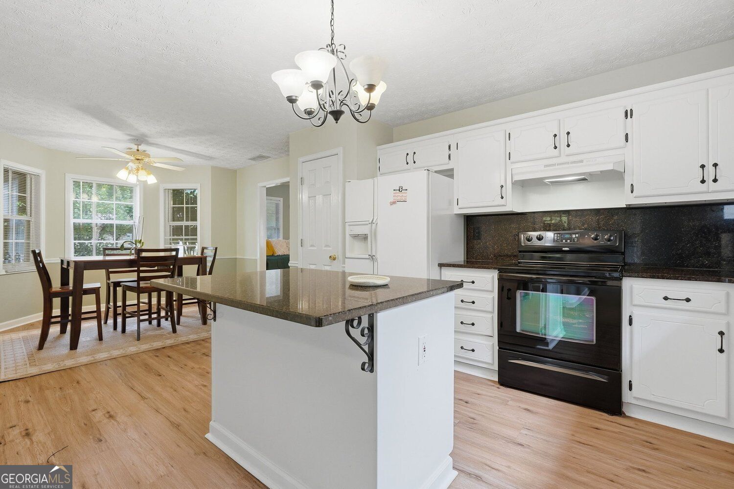 3343 Pommel Court Property Photo 25