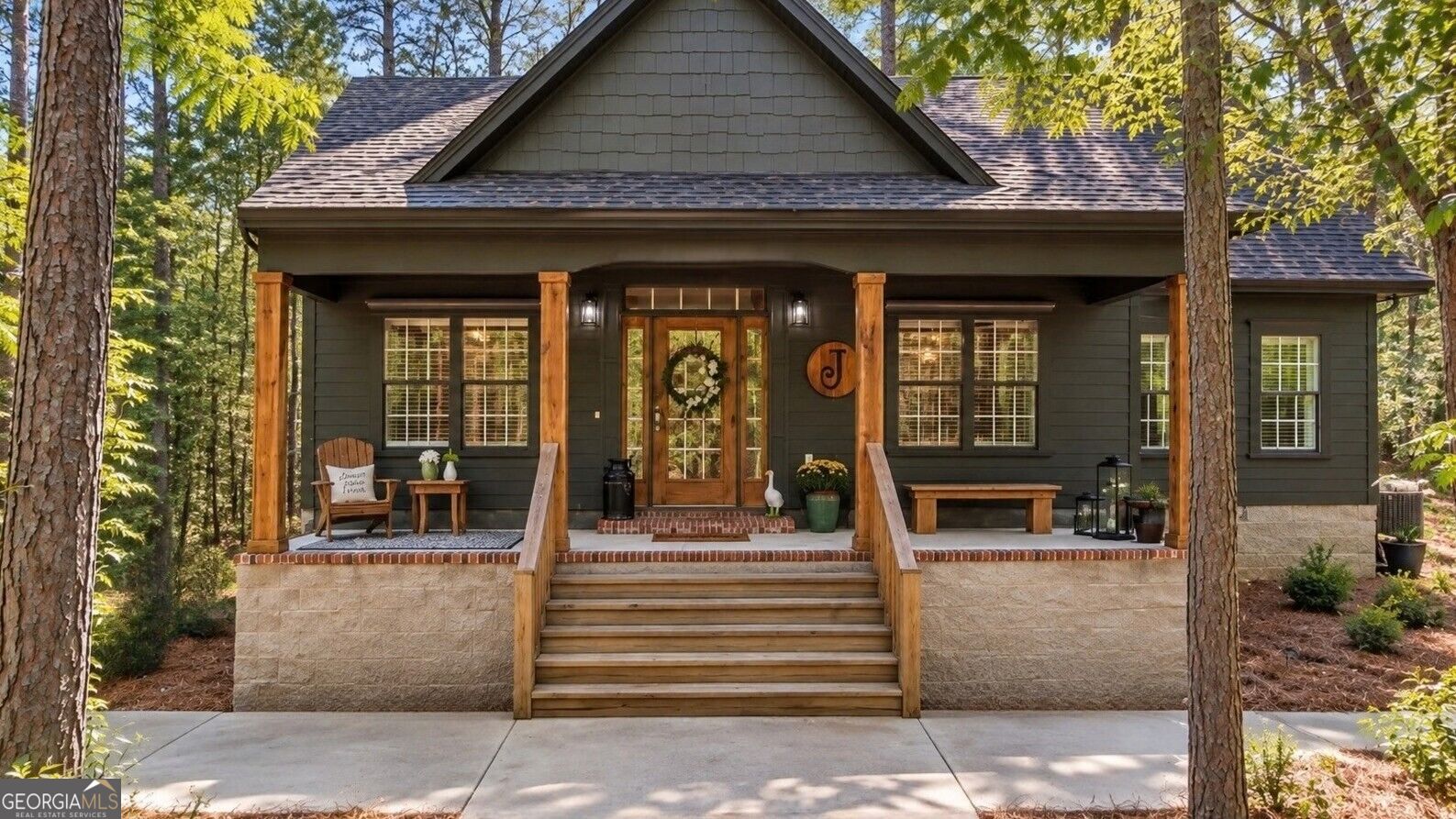 166 Addies Alley Property Photo 1