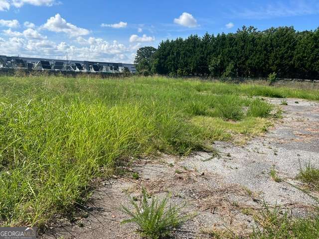 3633 Southland Drive Property Photo 4