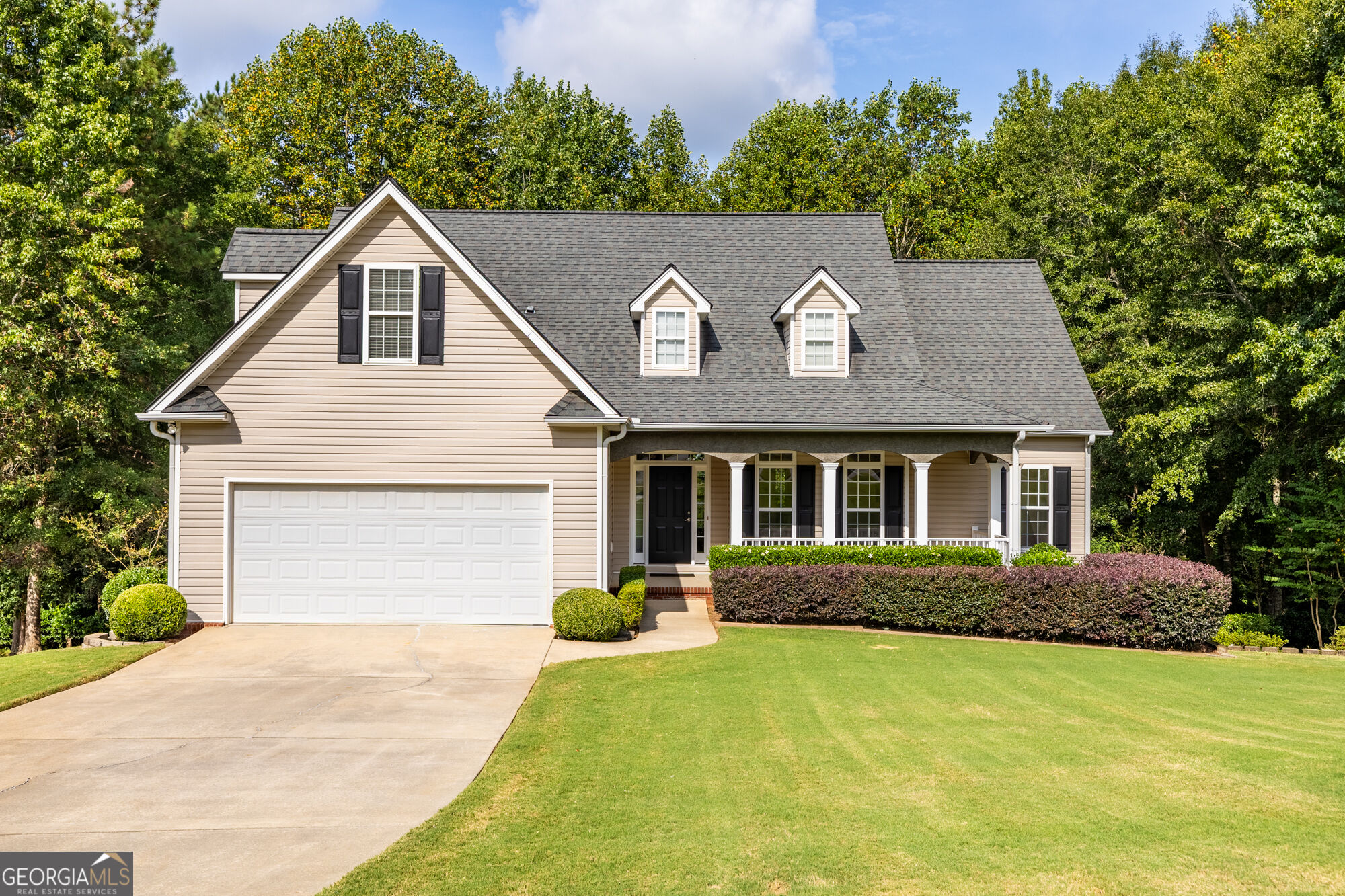16 Mcadam Court Property Photo 1