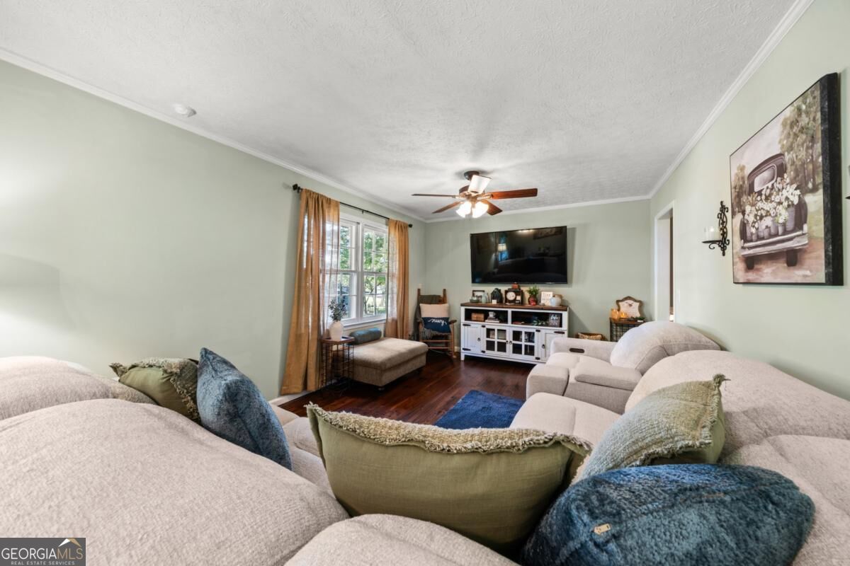 20 Oakdale Drive Property Photo 15