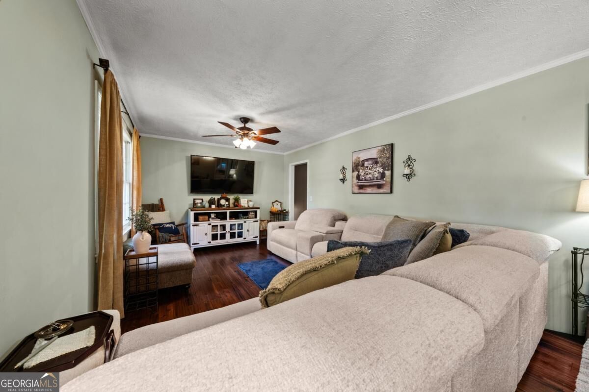 20 Oakdale Drive Property Photo 18