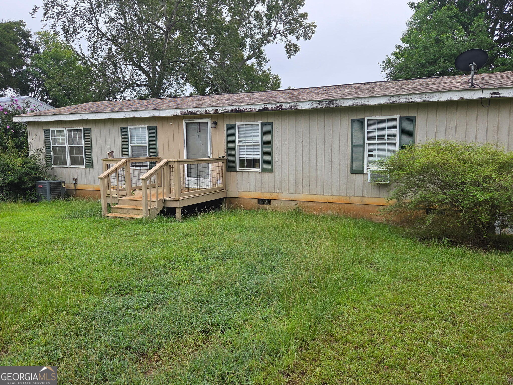 255 J Clubhouse Road Property Photo 1