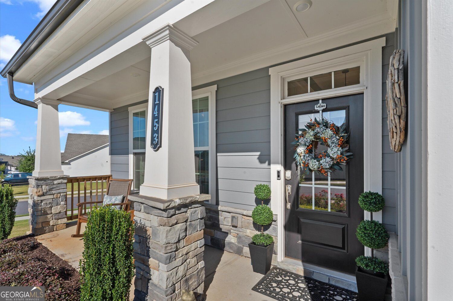 1453 Bluffs Ridge Way Property Photo 11