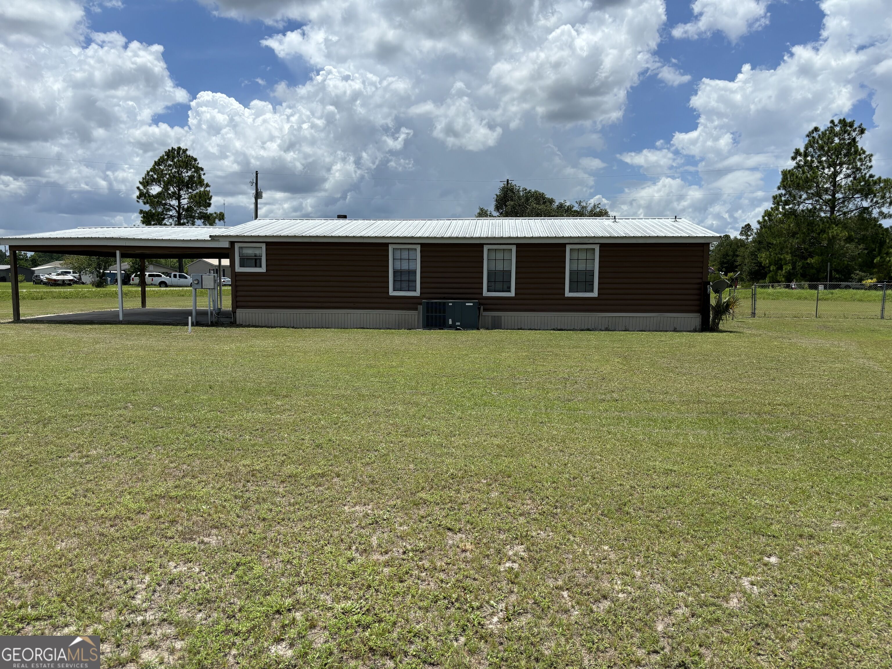 266 Spring Lake Drive Property Photo 23