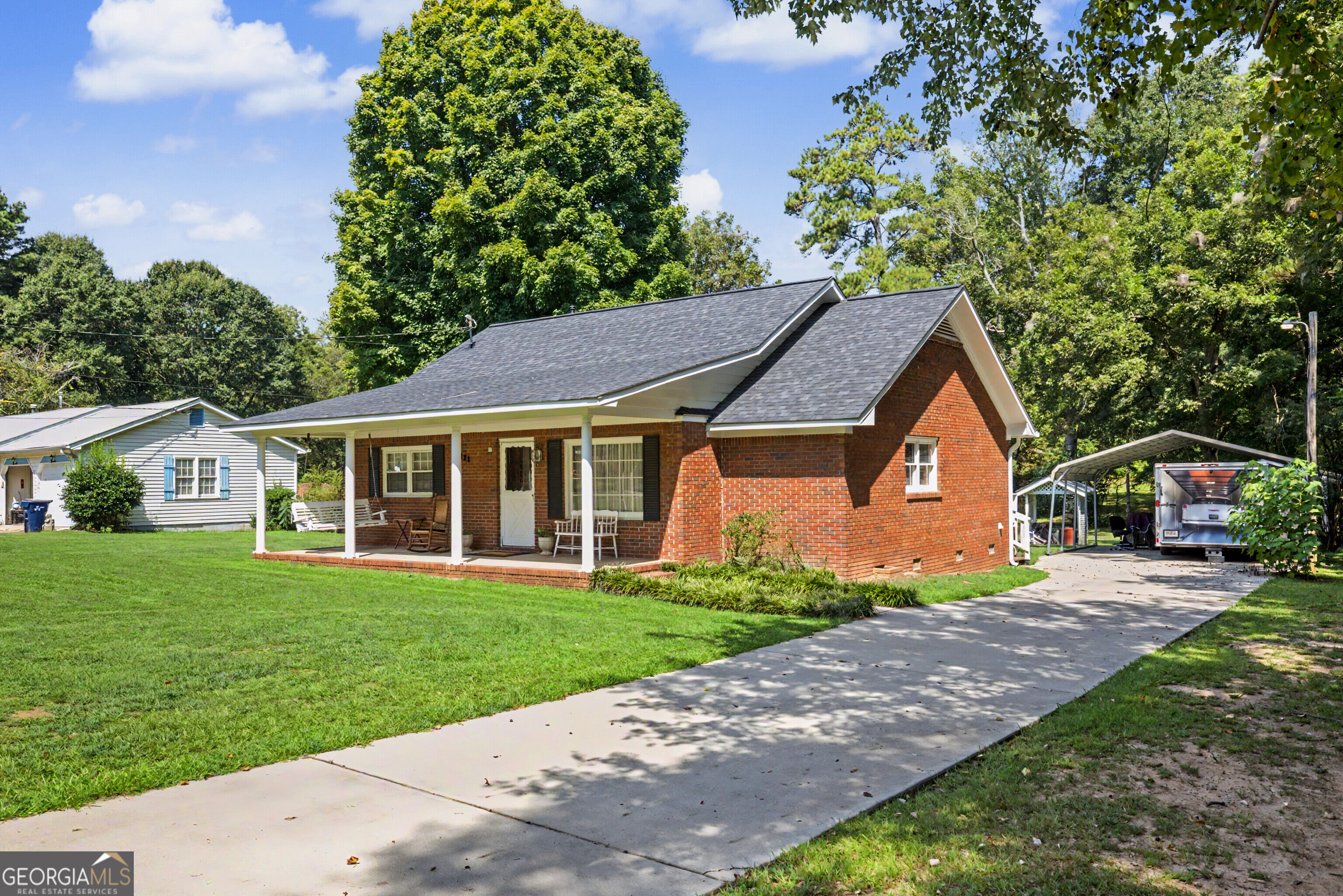 121 Laprade Rd Property Photo 3