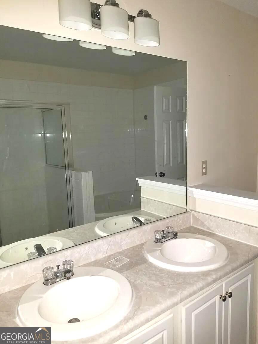 7089 Biltmore Trace Property Photo 2