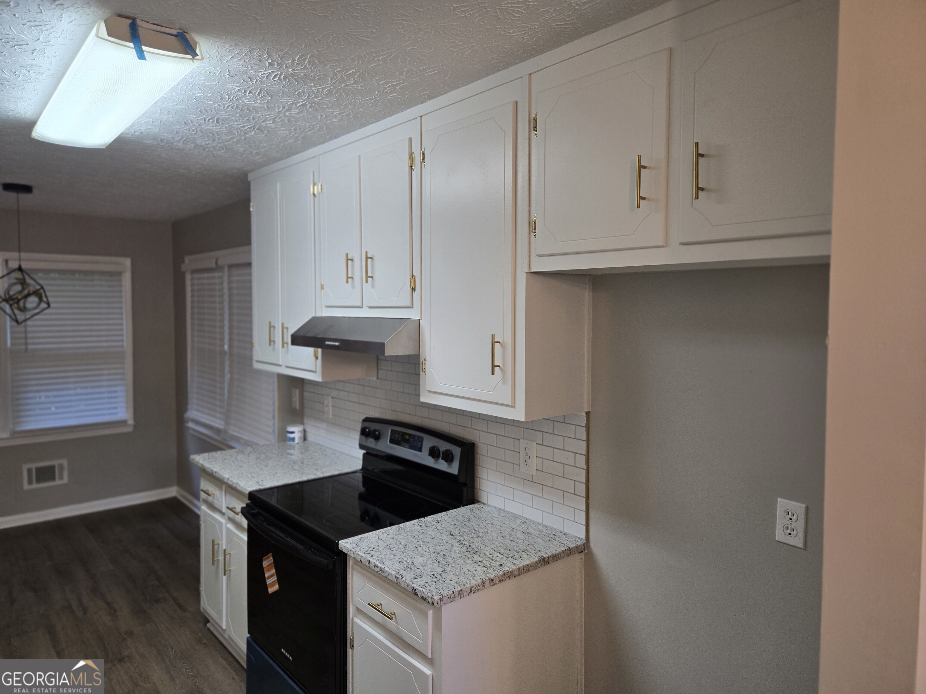 4809 Cedar Lake Drive Property Photo 13