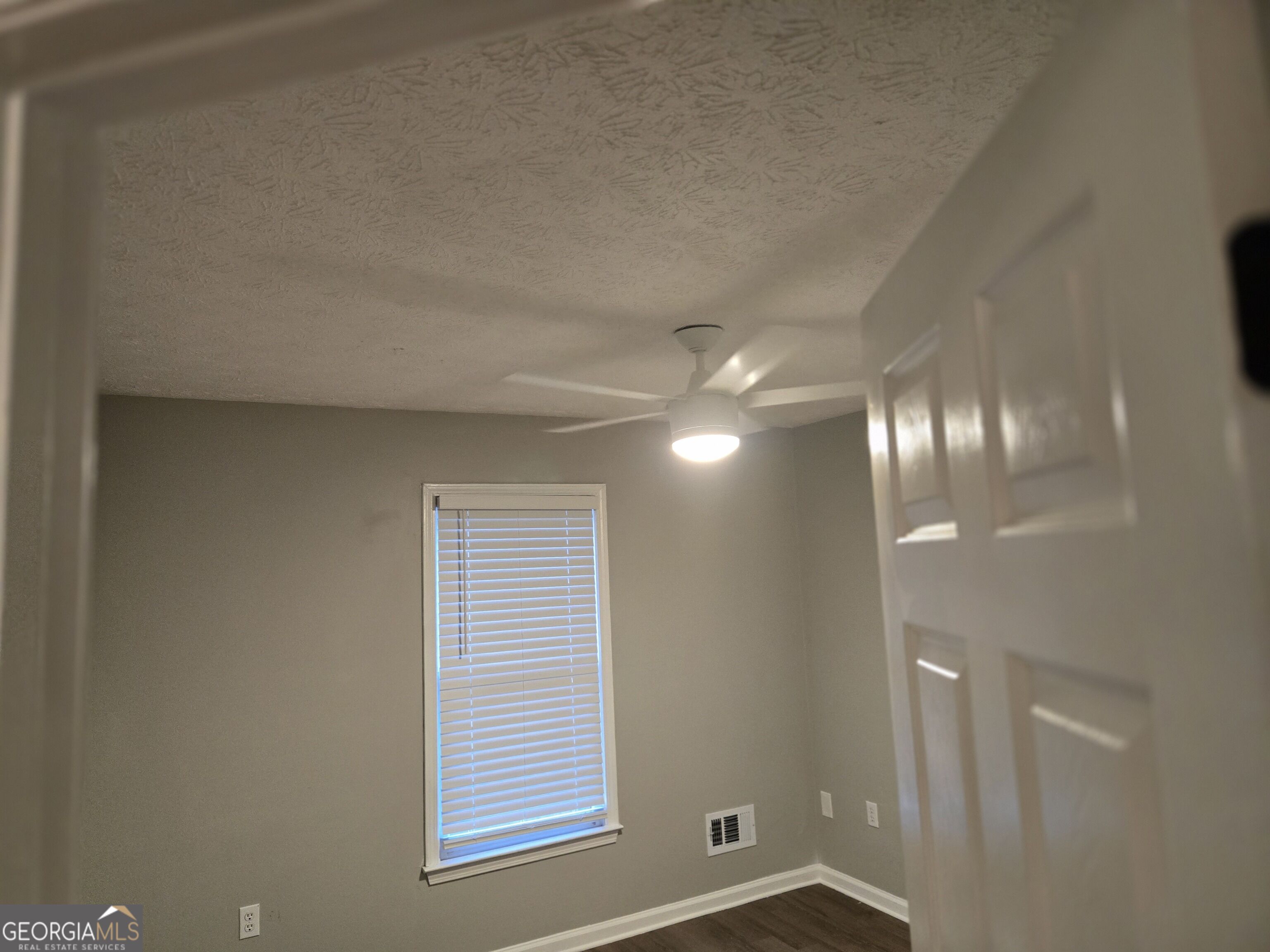 4809 Cedar Lake Drive Property Photo 38
