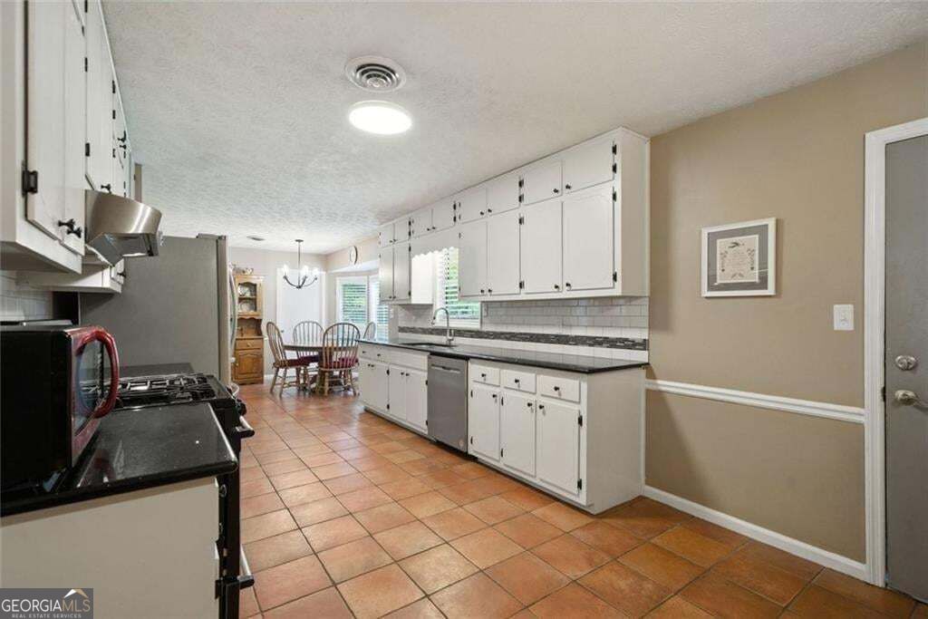111 Brownsmill Drive Property Photo 13