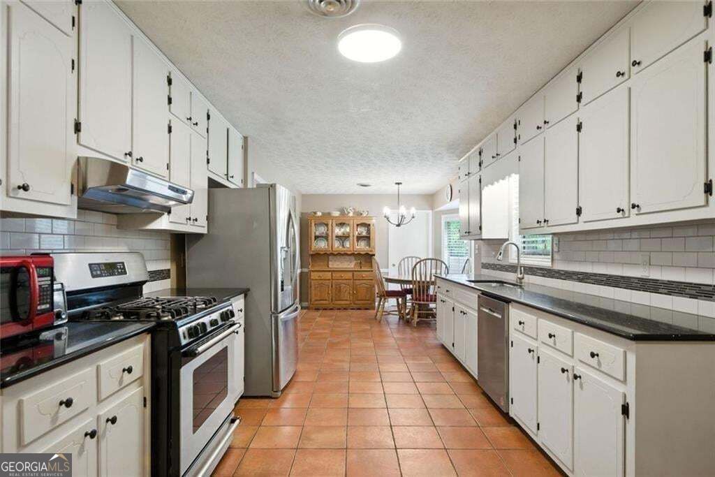 111 Brownsmill Drive Property Photo 14