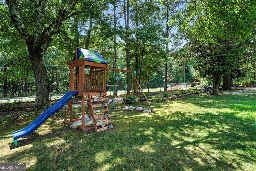 111 Brownsmill Drive Property Photo 40