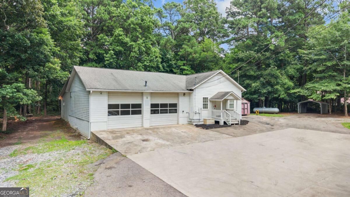 2833 Knox Bridge Highway # B Property Photo 1