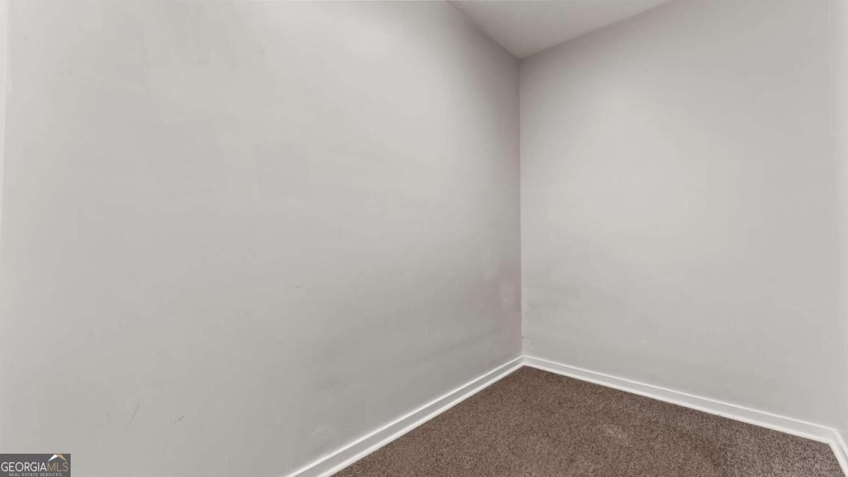 2833 Knox Bridge Highway # B Property Photo 12