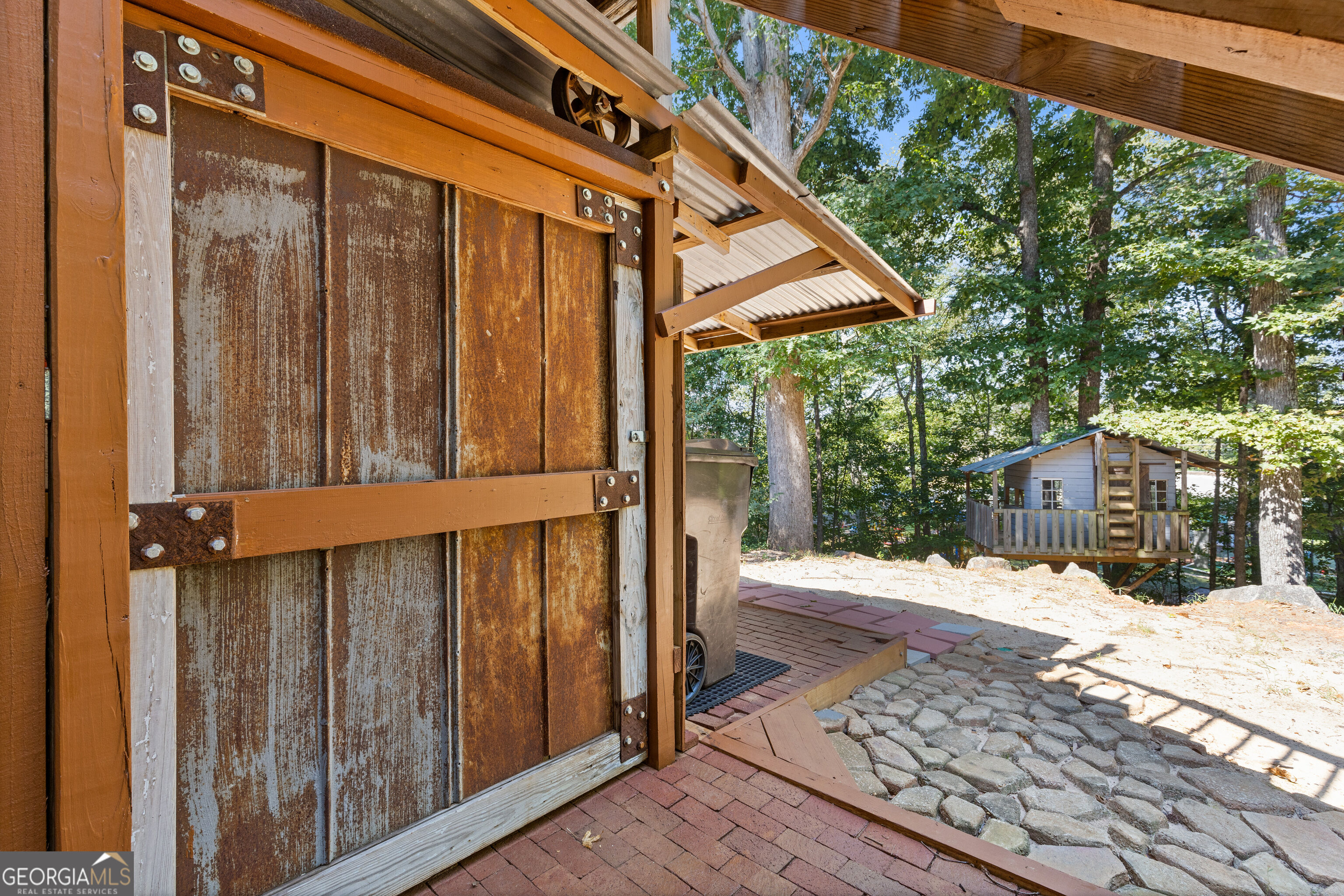 69 White Oak Drive Se Property Photo 41