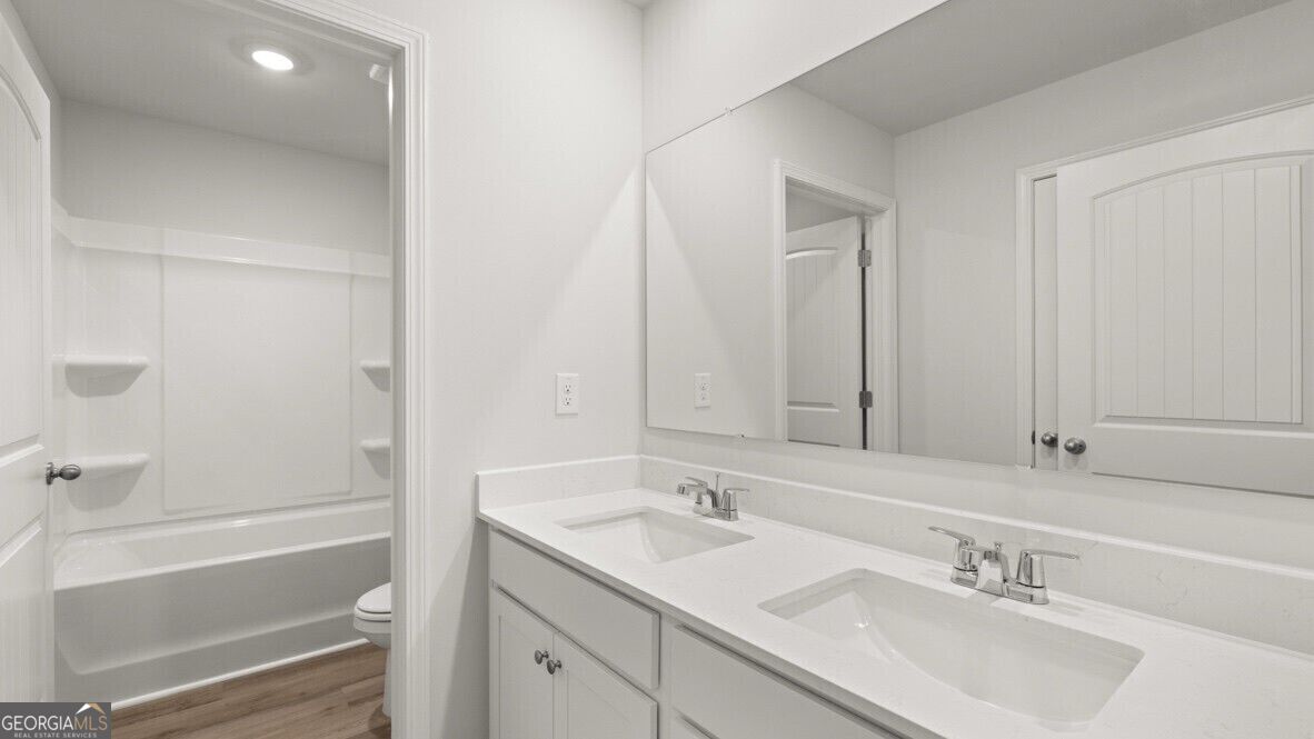 360 Grandview Drive Property Photo 32