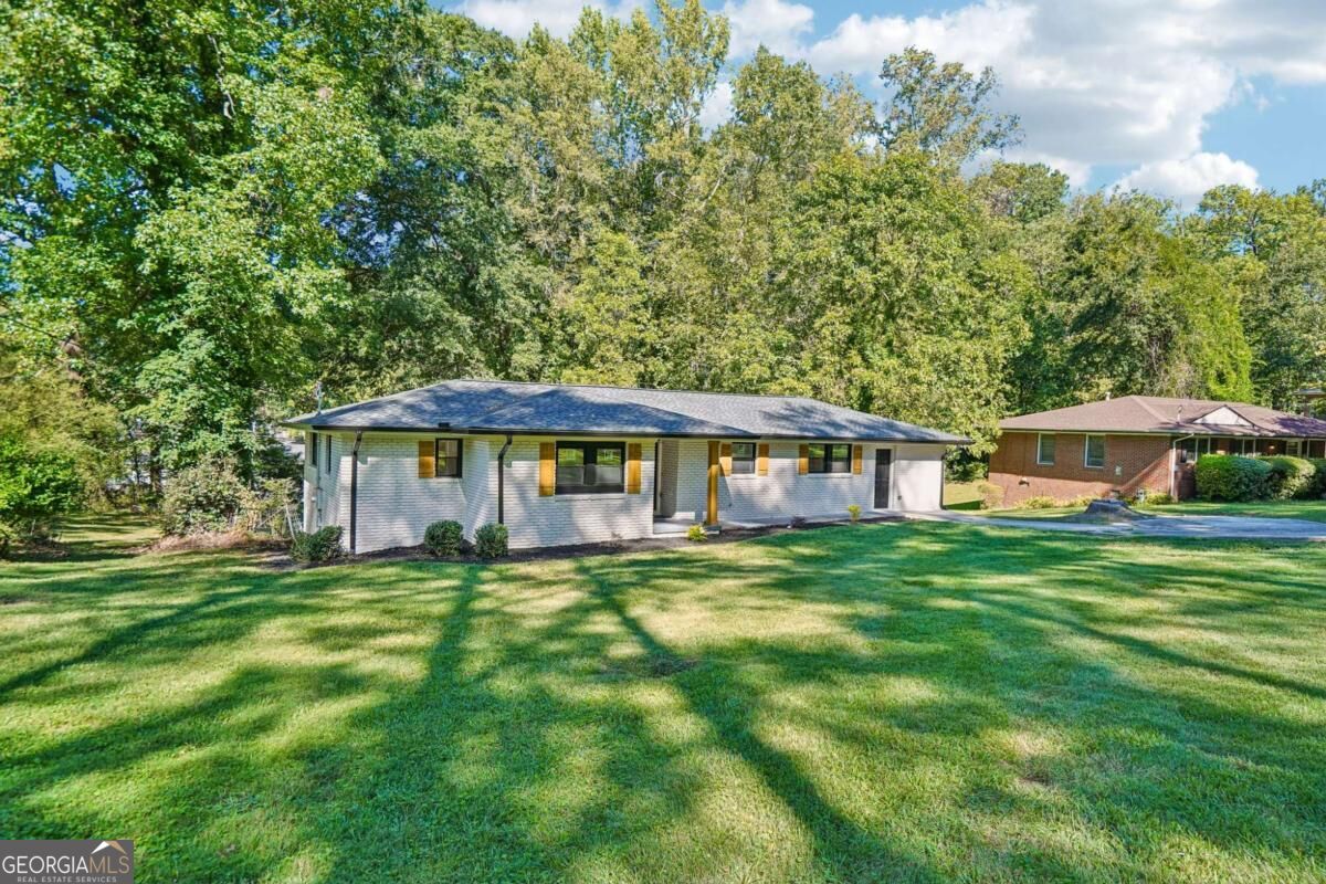 481 Peyton Road Sw Property Photo 3