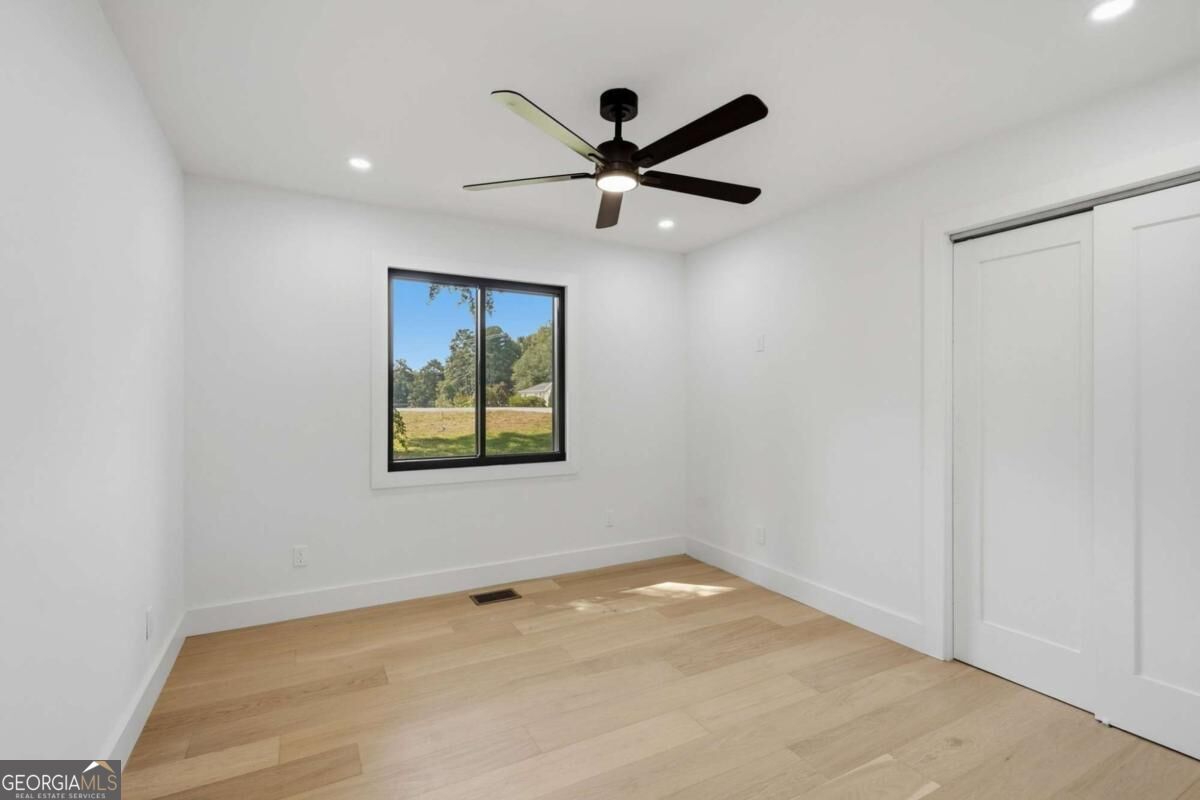 190 Crestwood Court Property Photo 31