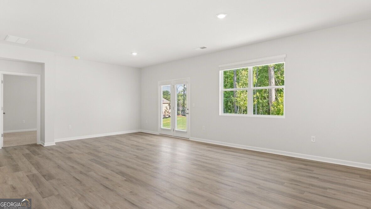 2973 Holden Street Property Photo 11