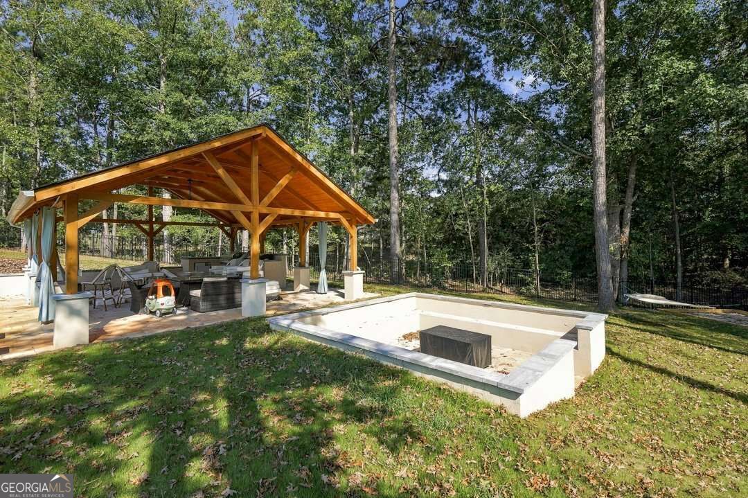 6 Slick Court Property Photo 37