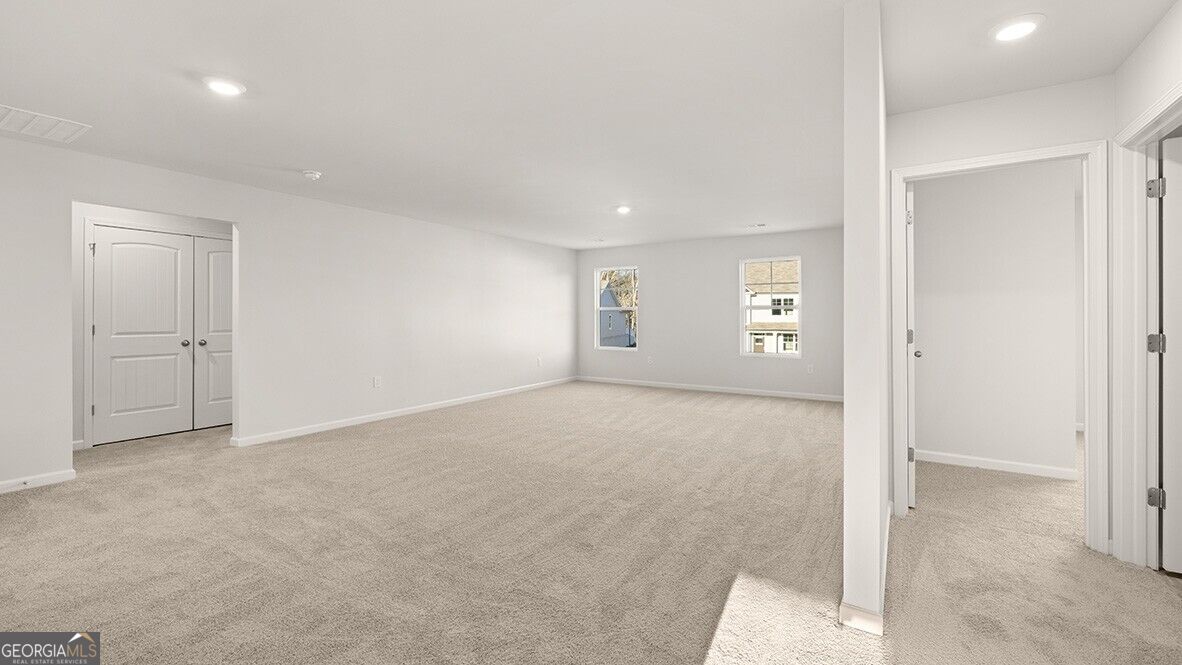 160 Supreme Court Property Photo 16