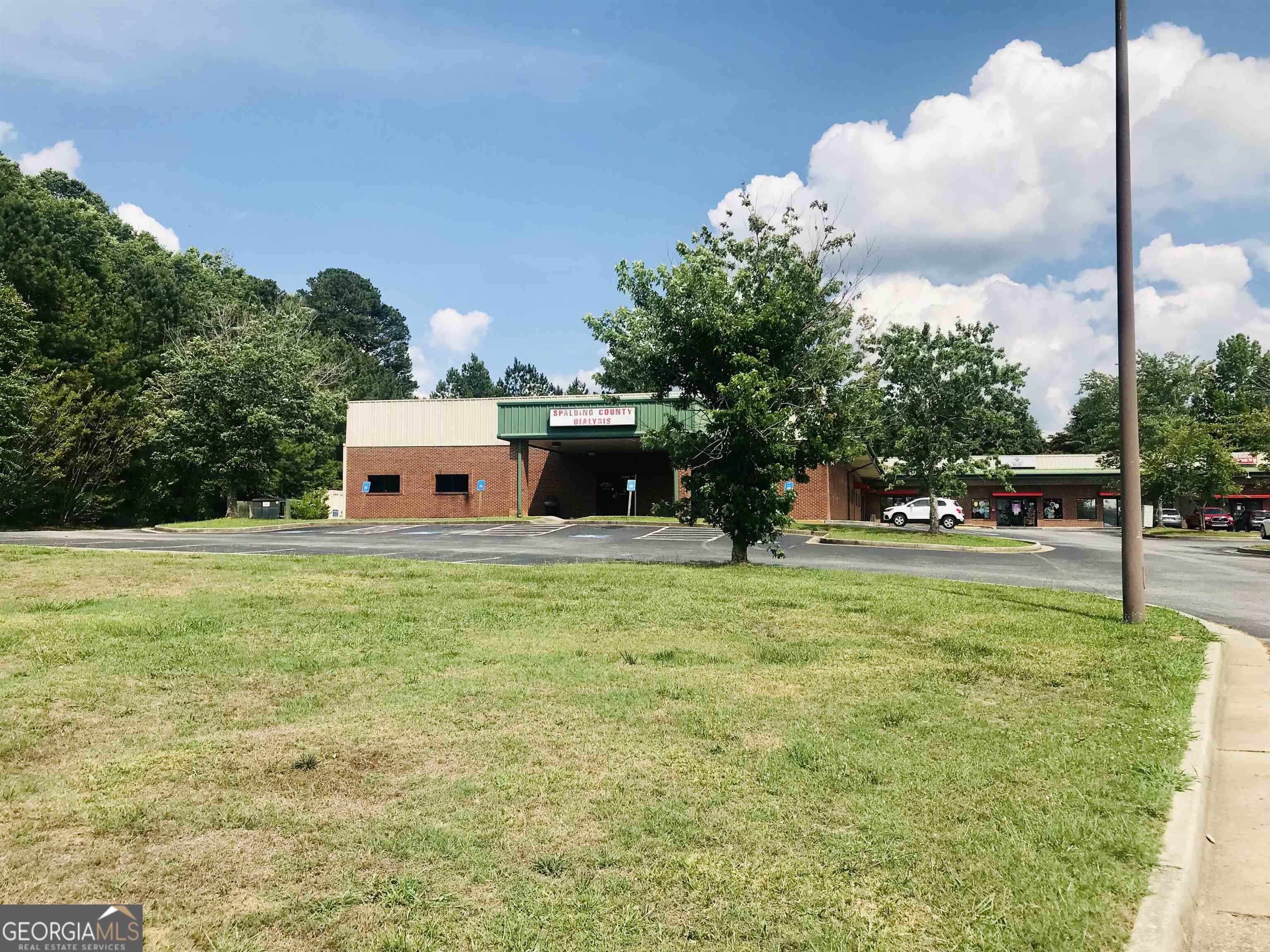 1574 Williamson Road Property Photo 8