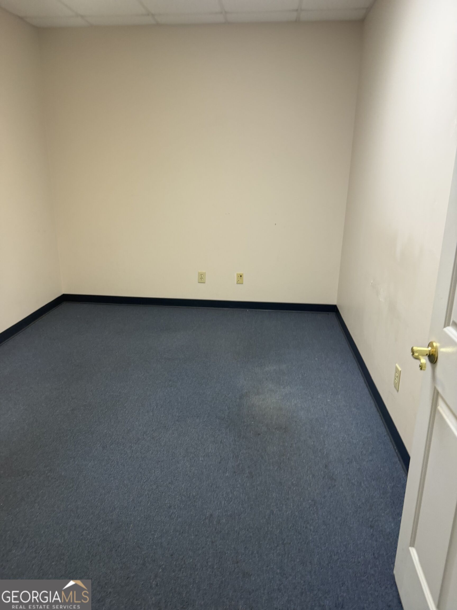 1574 Williamson Road Property Photo 13
