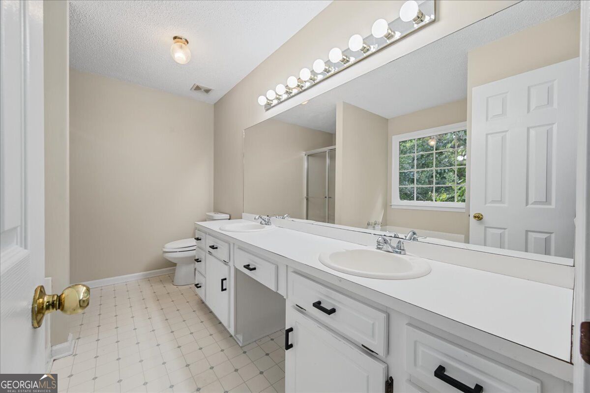 320 Bouldercrest Way Property Photo 19