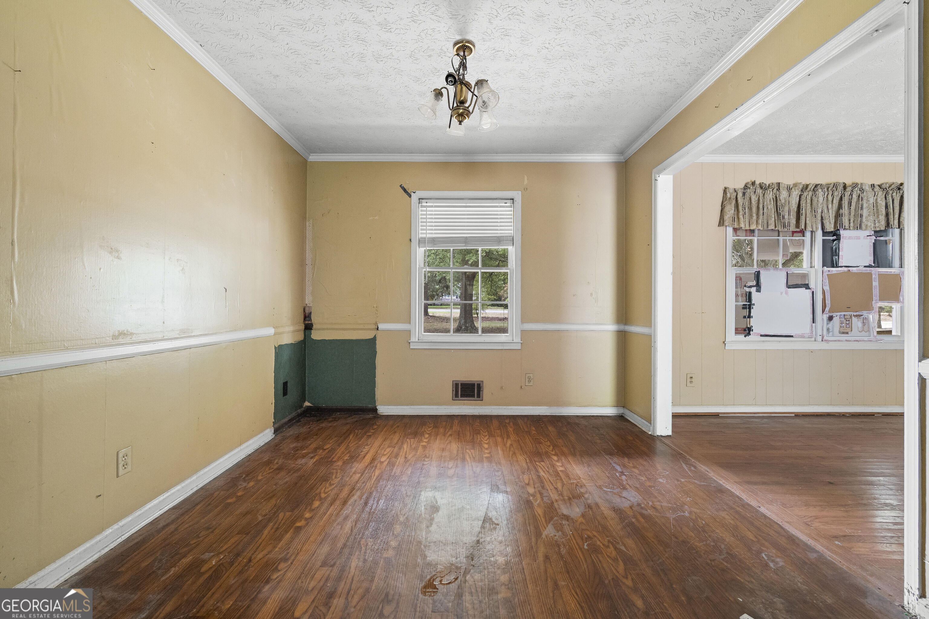 1031 Second Street Property Photo 12