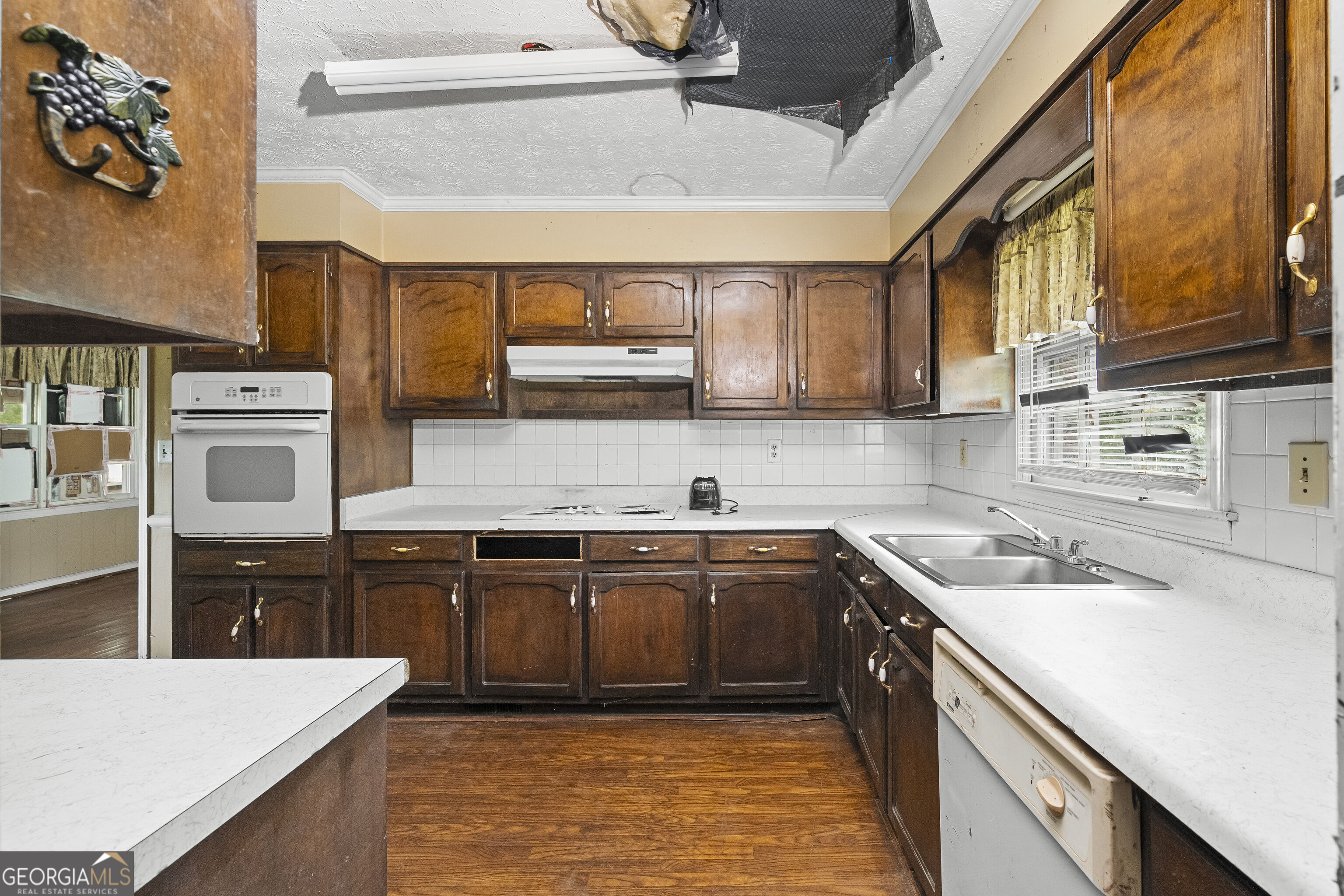 1031 Second Street Property Photo 17