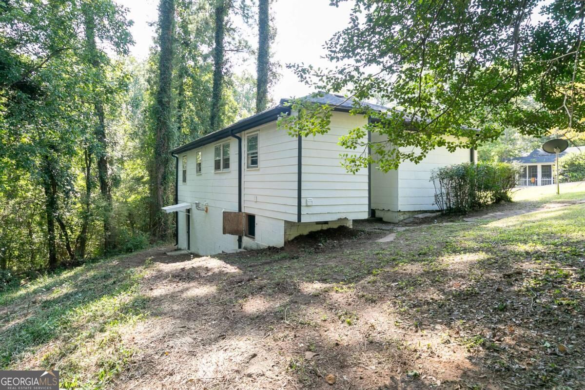 116 Glenn Street Property Photo 4