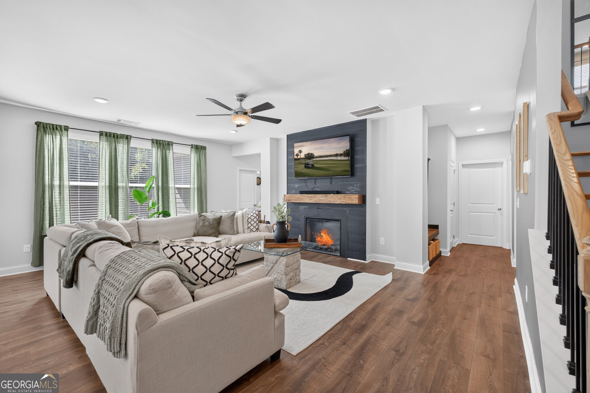 130 Peachwood Lane Property Photo 4