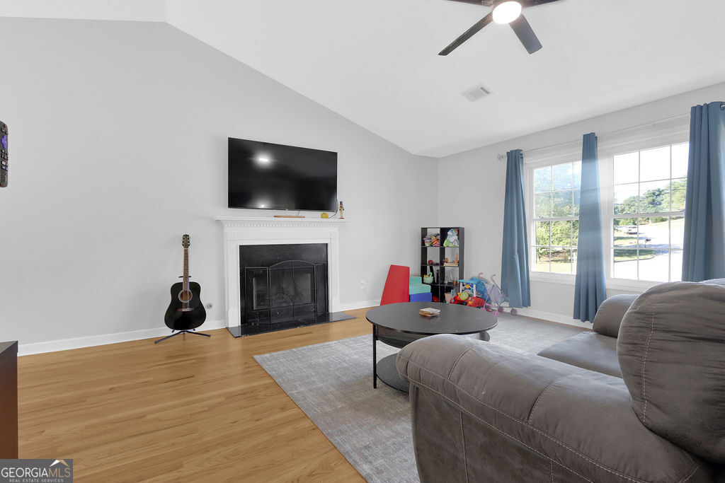 2585 Dacula Ridge Drive Property Photo 12