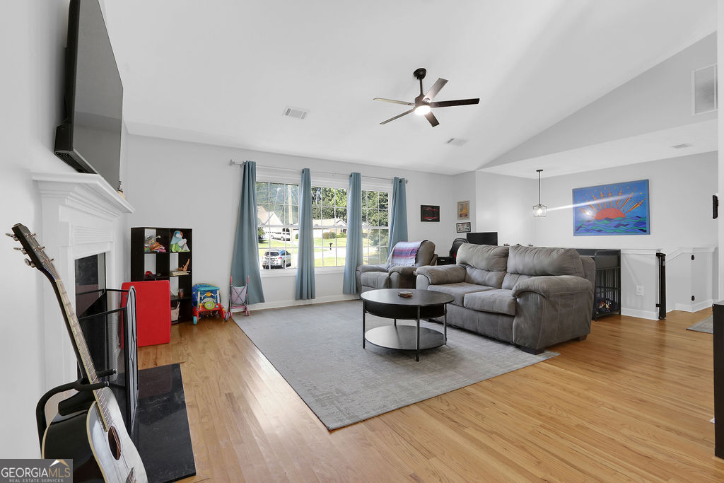 2585 Dacula Ridge Drive Property Photo 13