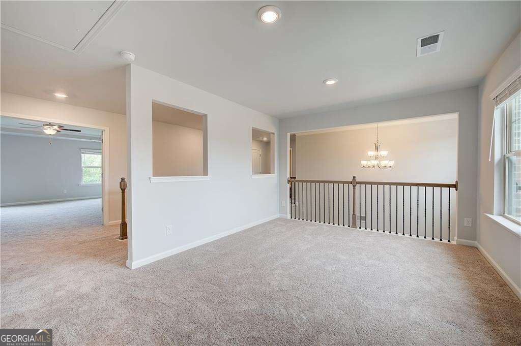 709 Dunlake Way Property Photo 18