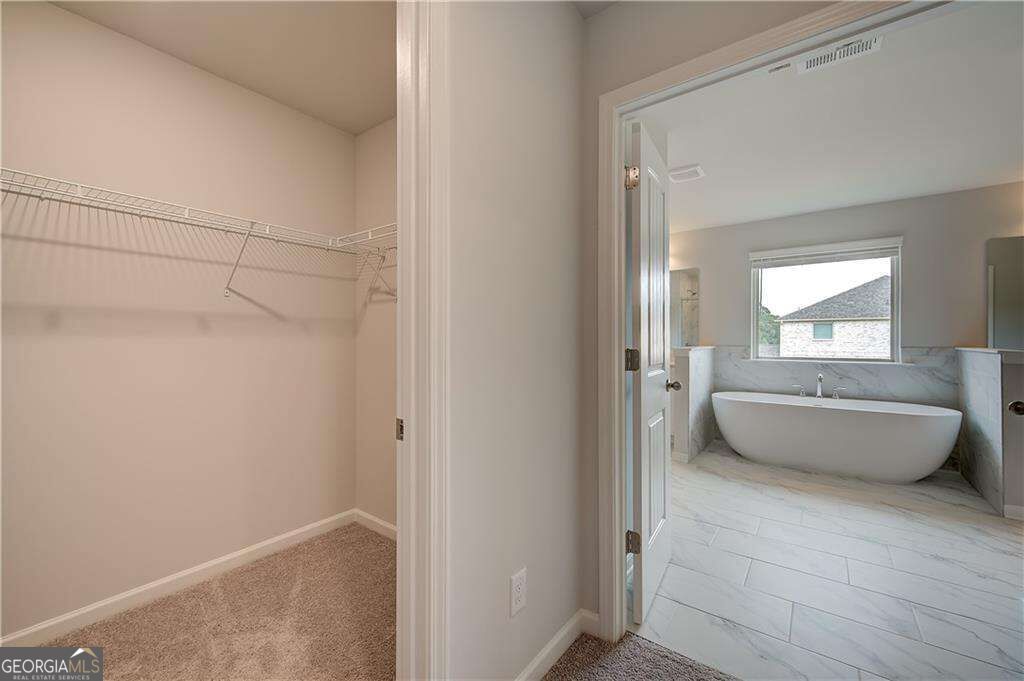 709 Dunlake Way Property Photo 28