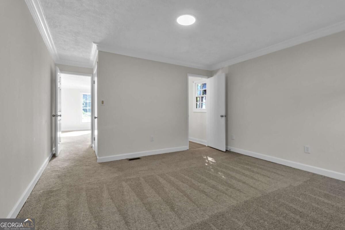661 Bantry Lane Property Photo 19