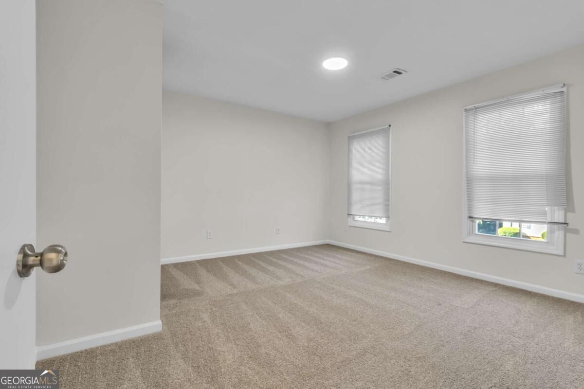 661 Bantry Lane Property Photo 27