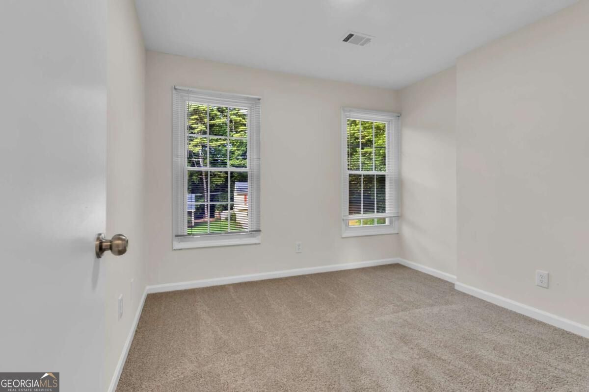 661 Bantry Lane Property Photo 29
