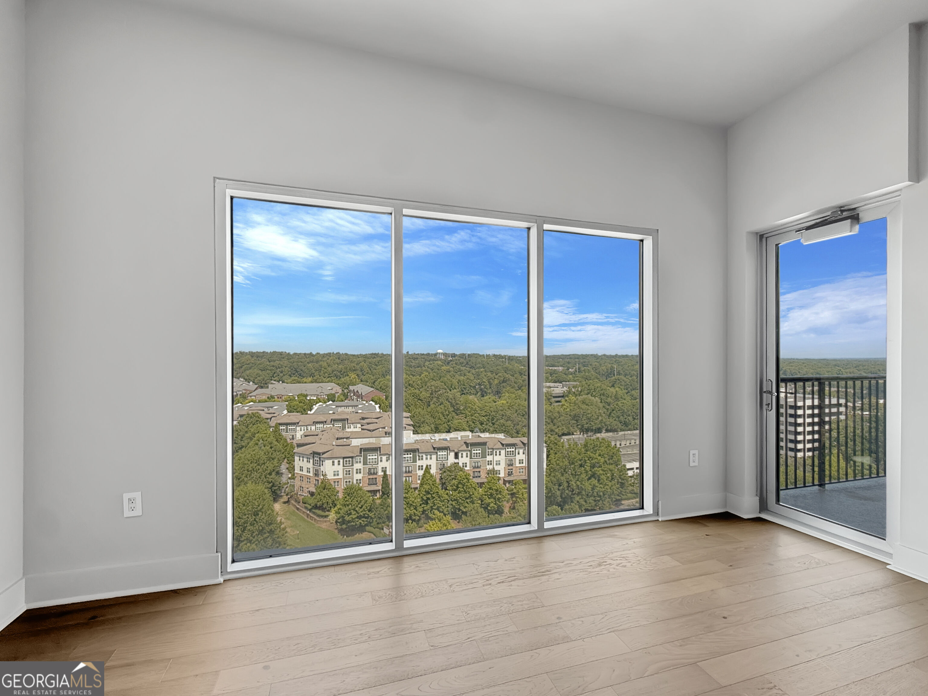 4561 Olde Perimeter Way # 1909 Property Photo 13