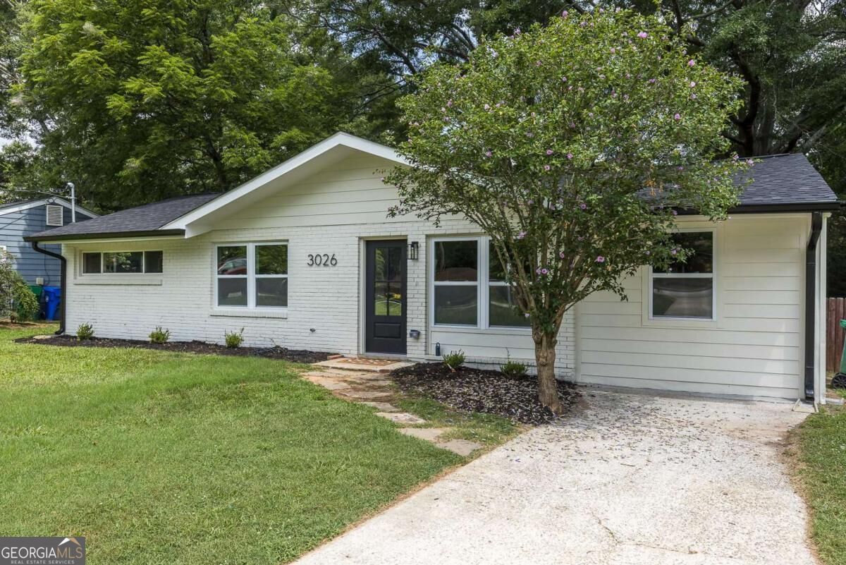 3026 Brook Drive Property Photo 1