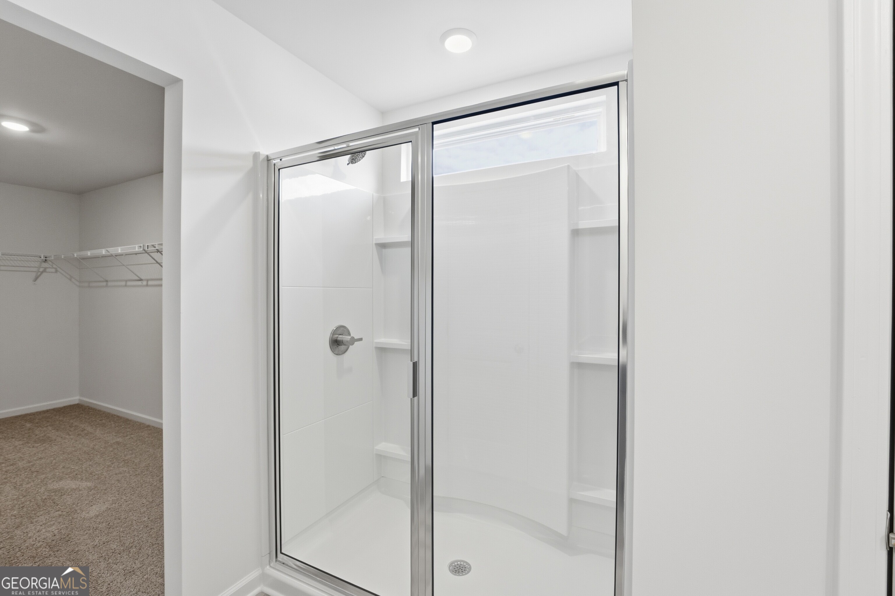 126 Hampton Hollow Drive Property Photo 14