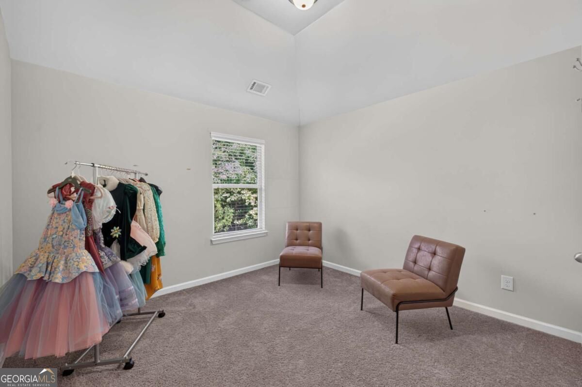 740 Jefferson Boulevard Property Photo 26